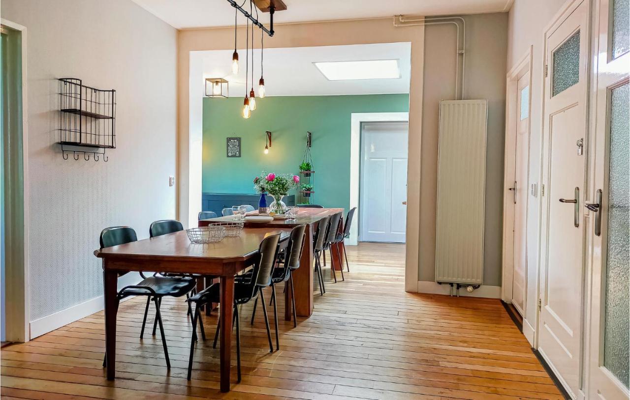 Gorgeous Home In Scharendijke With Kitchen المظهر الخارجي الصورة